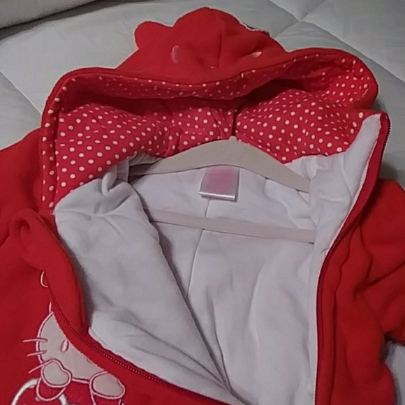 Infant Hello Kitty snowsuit perfect condition - Picture 4 of 4